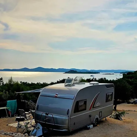 Relax Camp Pitches * Pakoštane